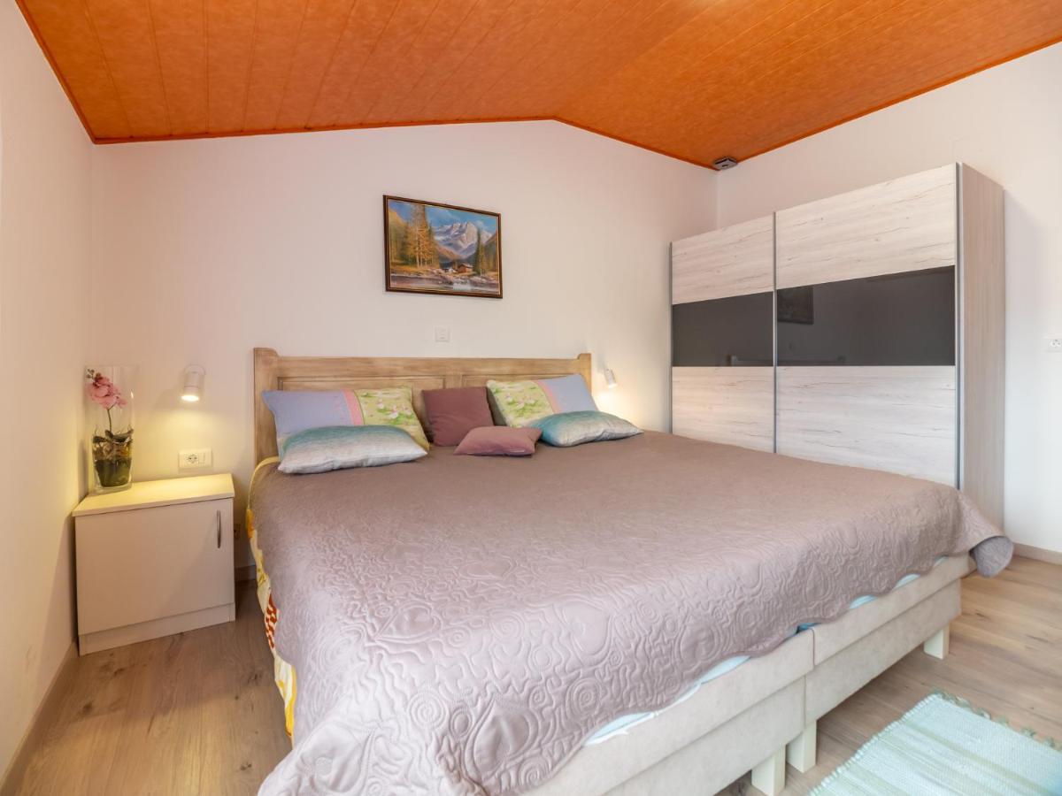 Berat Apartment Vodnjan Exterior photo