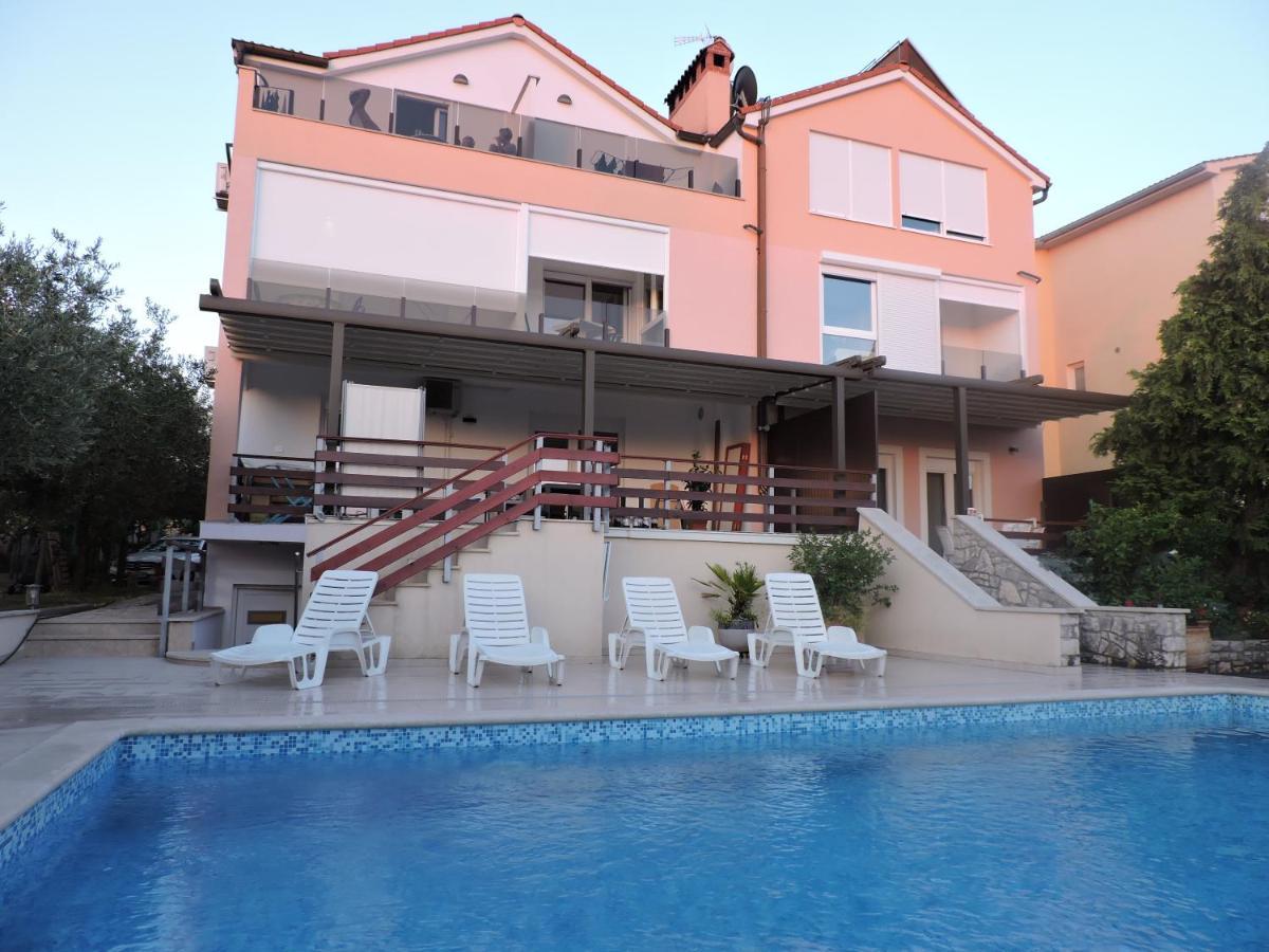 Berat Apartment Vodnjan Exterior photo