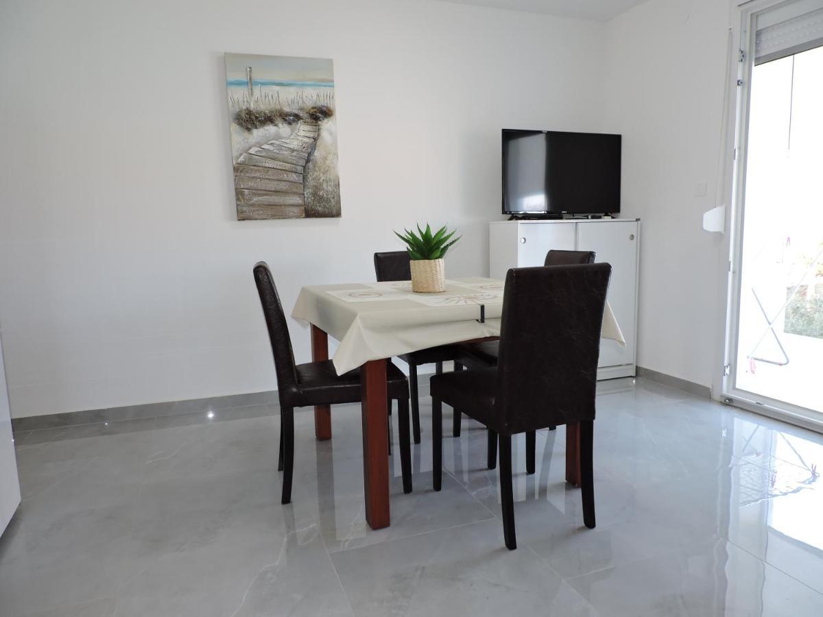 Berat Apartment Vodnjan Exterior photo